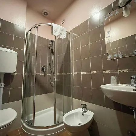Hotel 26 2*