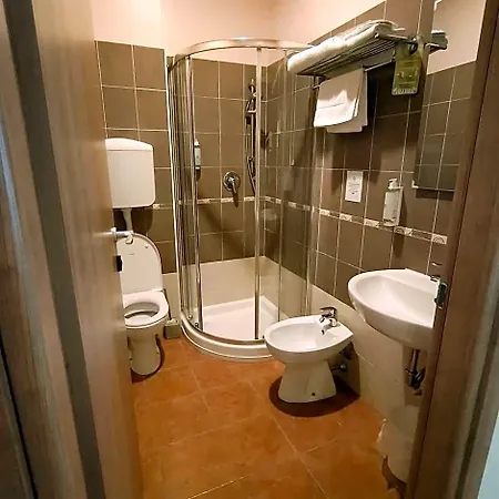 Hotel 26 2*