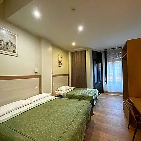 Hotel 26