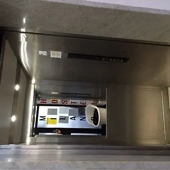 Hotel 26